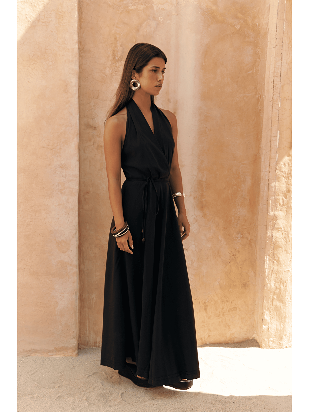 Rhonsa Bağcıklı Siyah Uzun Elbise-3