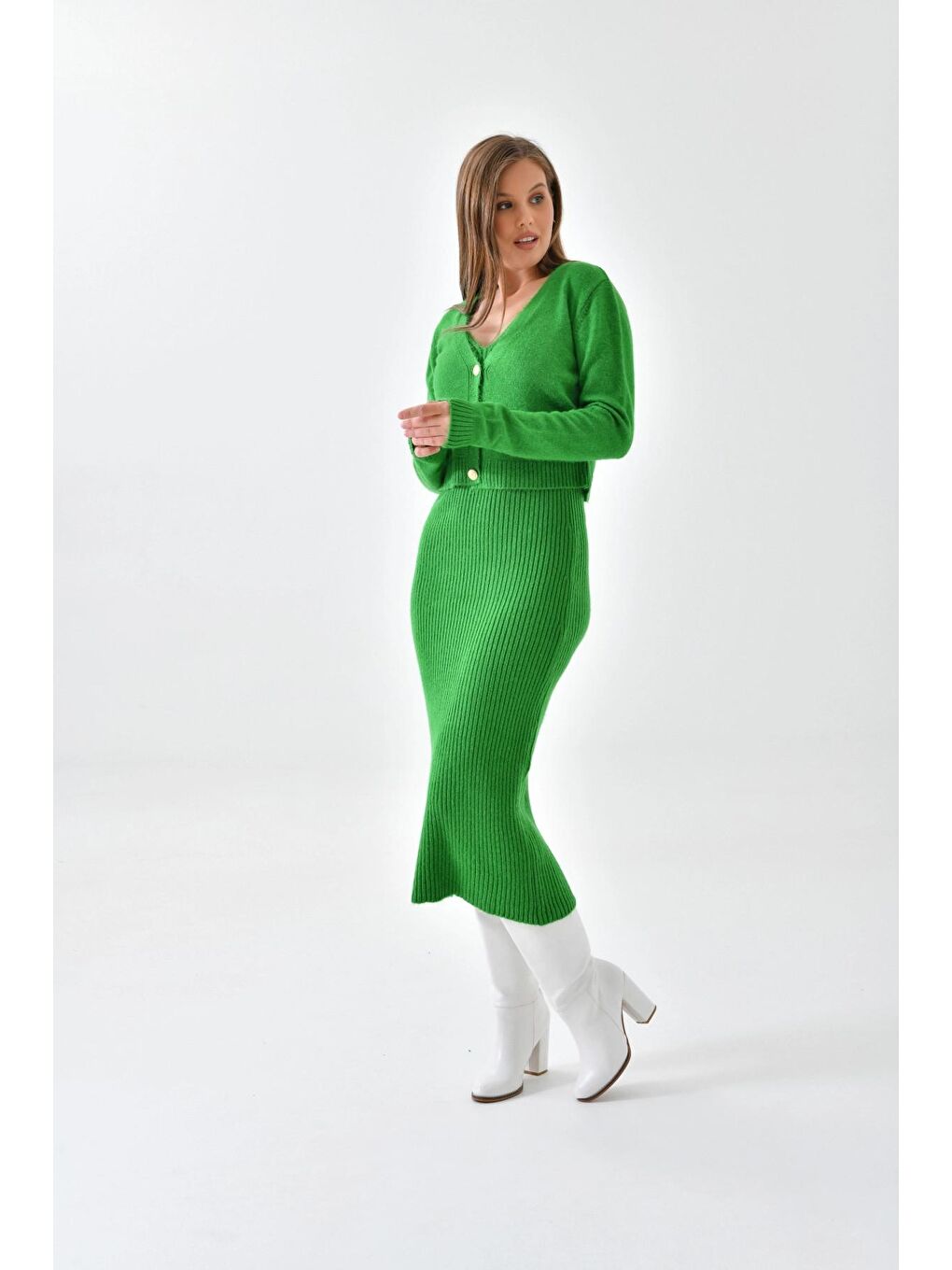 Yeşil Düğme Detaylı İkili Triko Takım