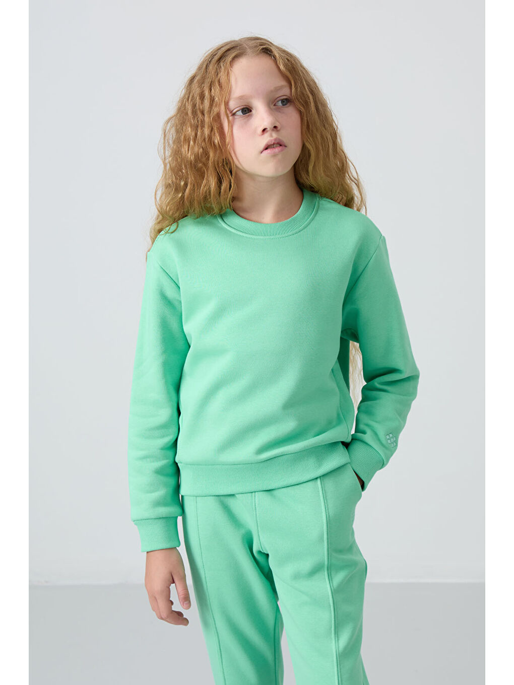 Turkuaz Su Yeşil Pamuklu İçi Tüylü Yumuşak Dokulu Oversize Nakışlı Kız Çocuk Eşofman Takım - 75145-1