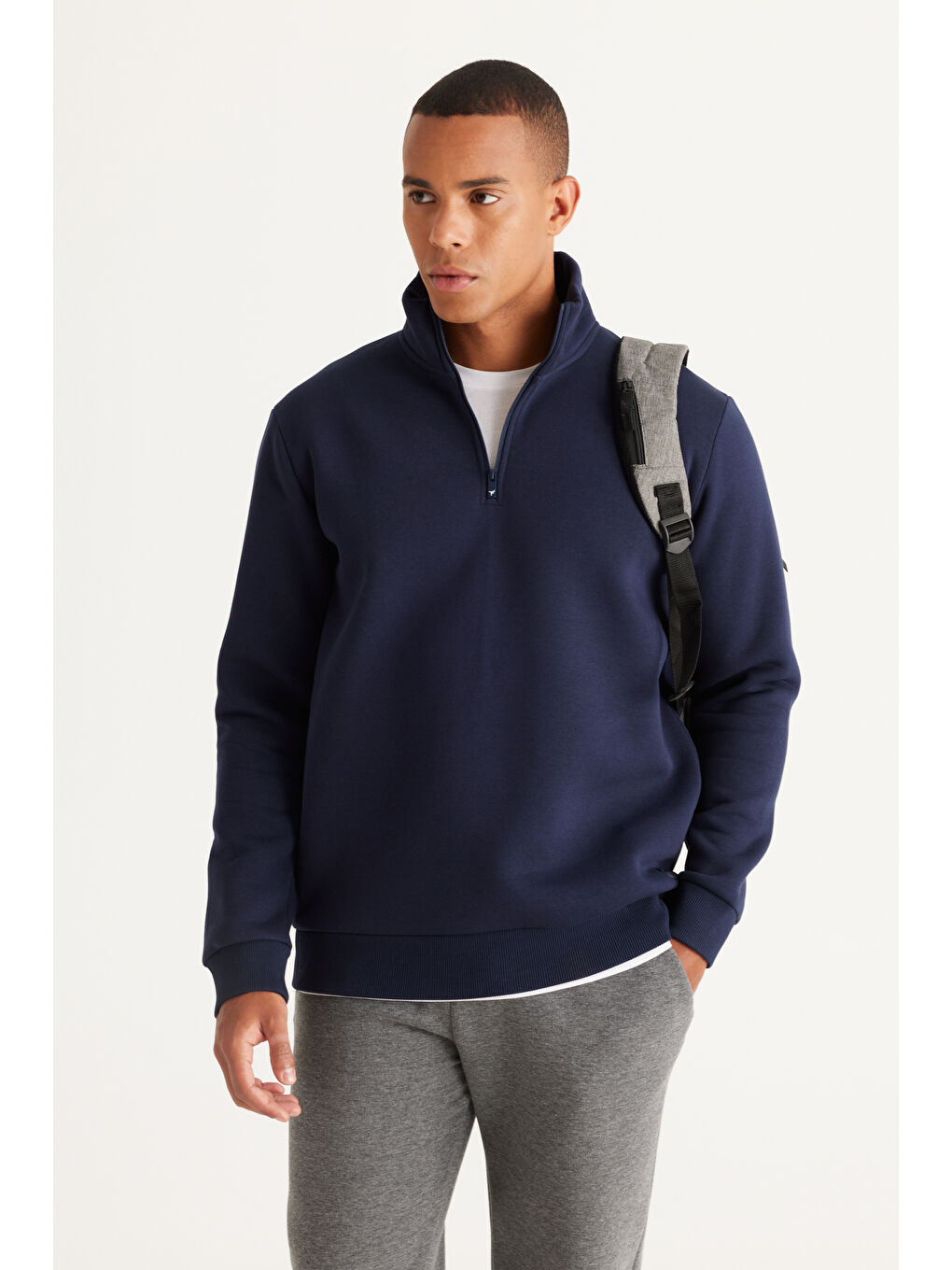 Erkek Lacivert Standart Fit Normal Kesim İçi Polarlı Bato Yaka Pamuklu Sweatshirt-1