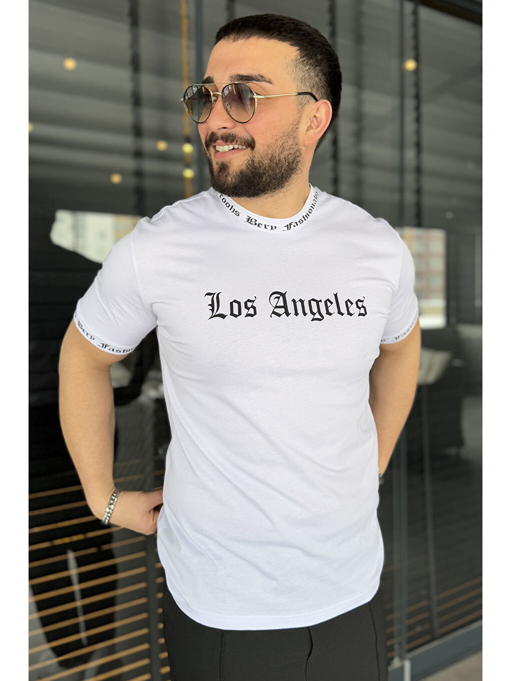 Beyaz Erkek Bisiklet Yaka Yazı Baskılı Tişört