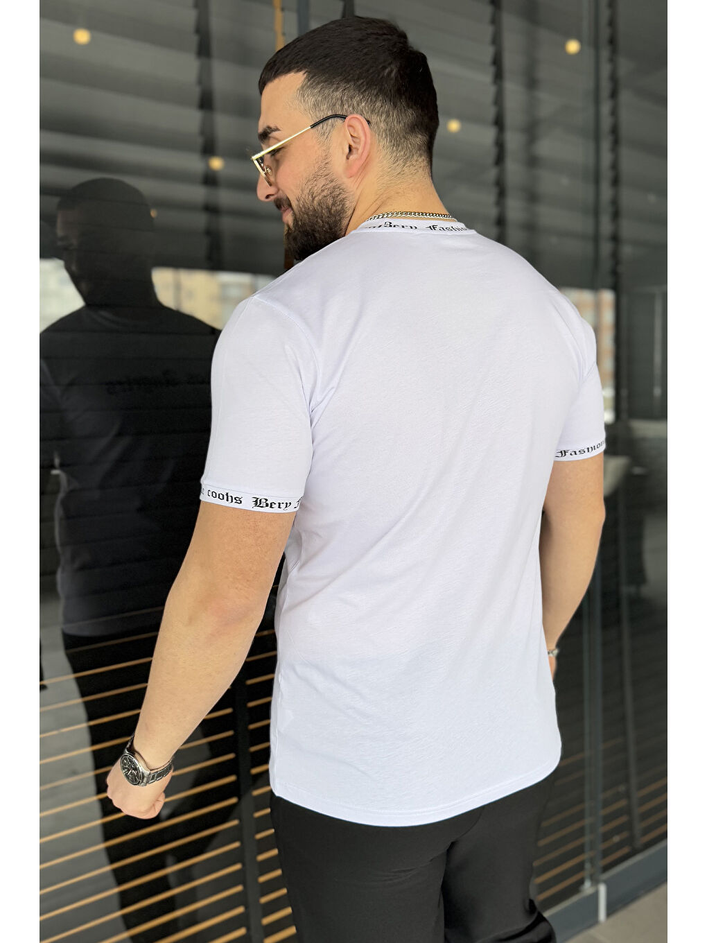 Beyaz Erkek Bisiklet Yaka Yazı Baskılı Tişört-3