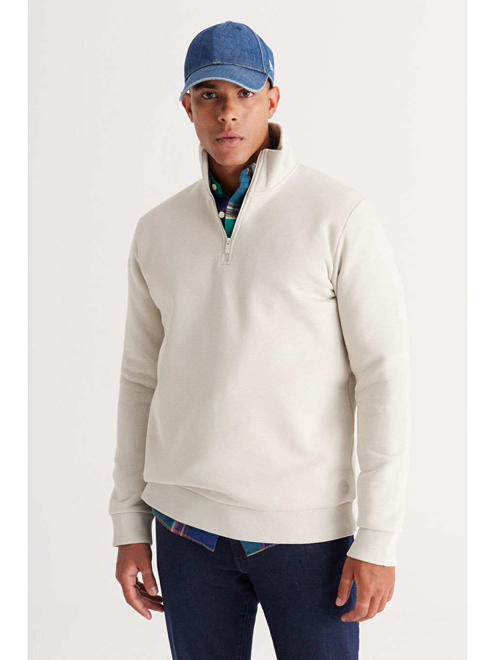 Erkek Bej Standart Fit Normal Kesim İçi Polarlı Bato Yaka Pamuklu Sweatshirt-2