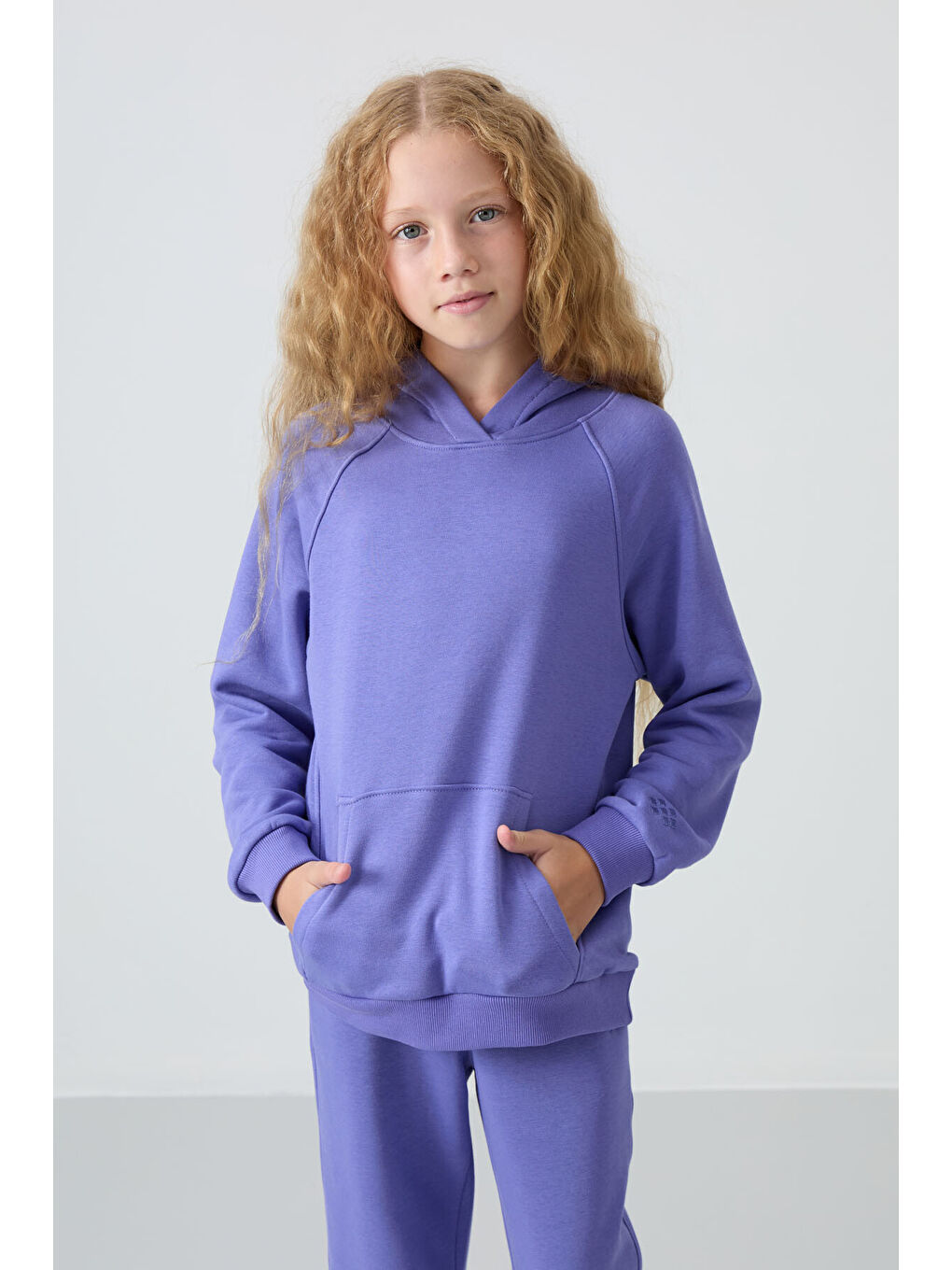 Mor Eflatun Pamuklu İçi Tüylü Yumuşak Dokulu Standart Fit Nakışlı Kız Çocuk Eşofman Takım - 75162-1