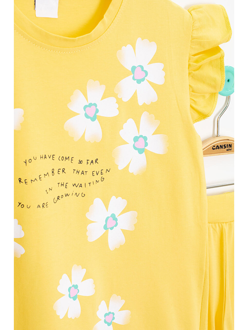 Sarı Çiçek Desenli Fırfır Detaylı Kız Çocuk Şortlu Takım 20597-1