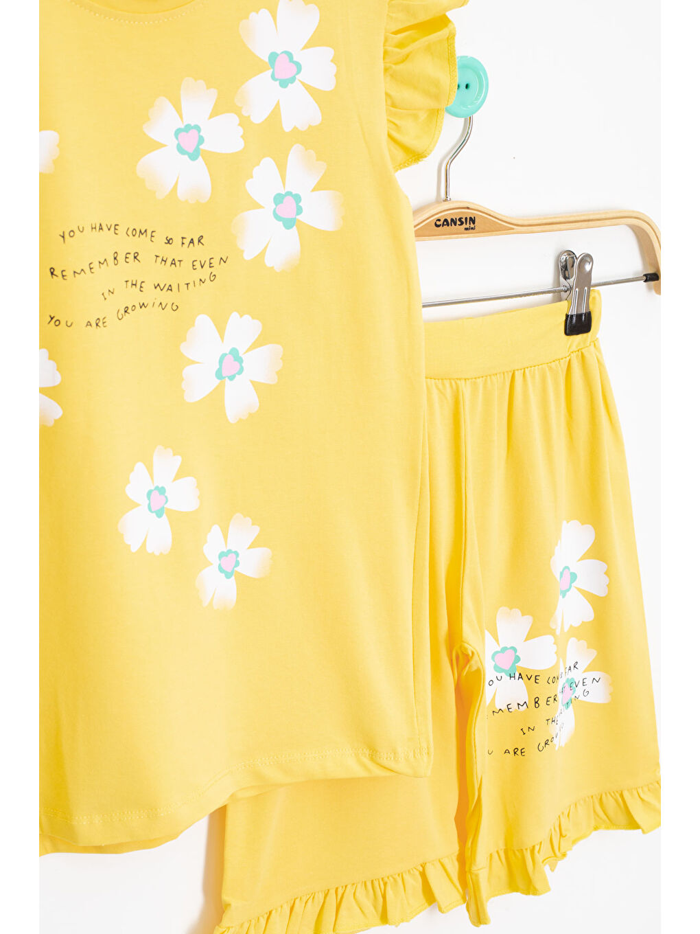 Sarı Çiçek Desenli Fırfır Detaylı Kız Çocuk Şortlu Takım 20597-2