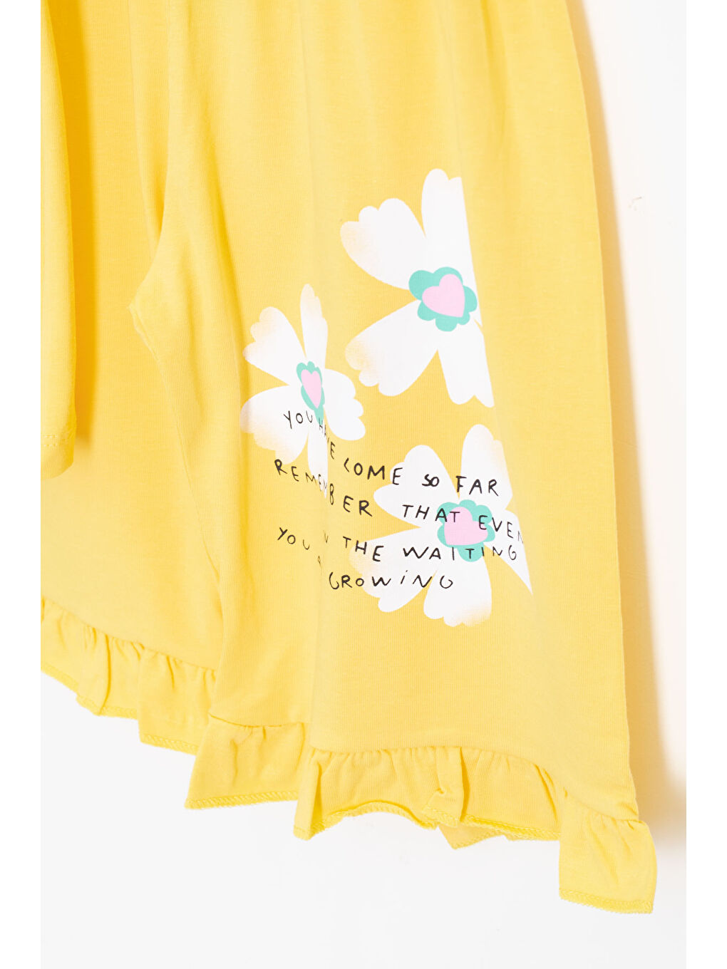 Sarı Çiçek Desenli Fırfır Detaylı Kız Çocuk Şortlu Takım 20597-3