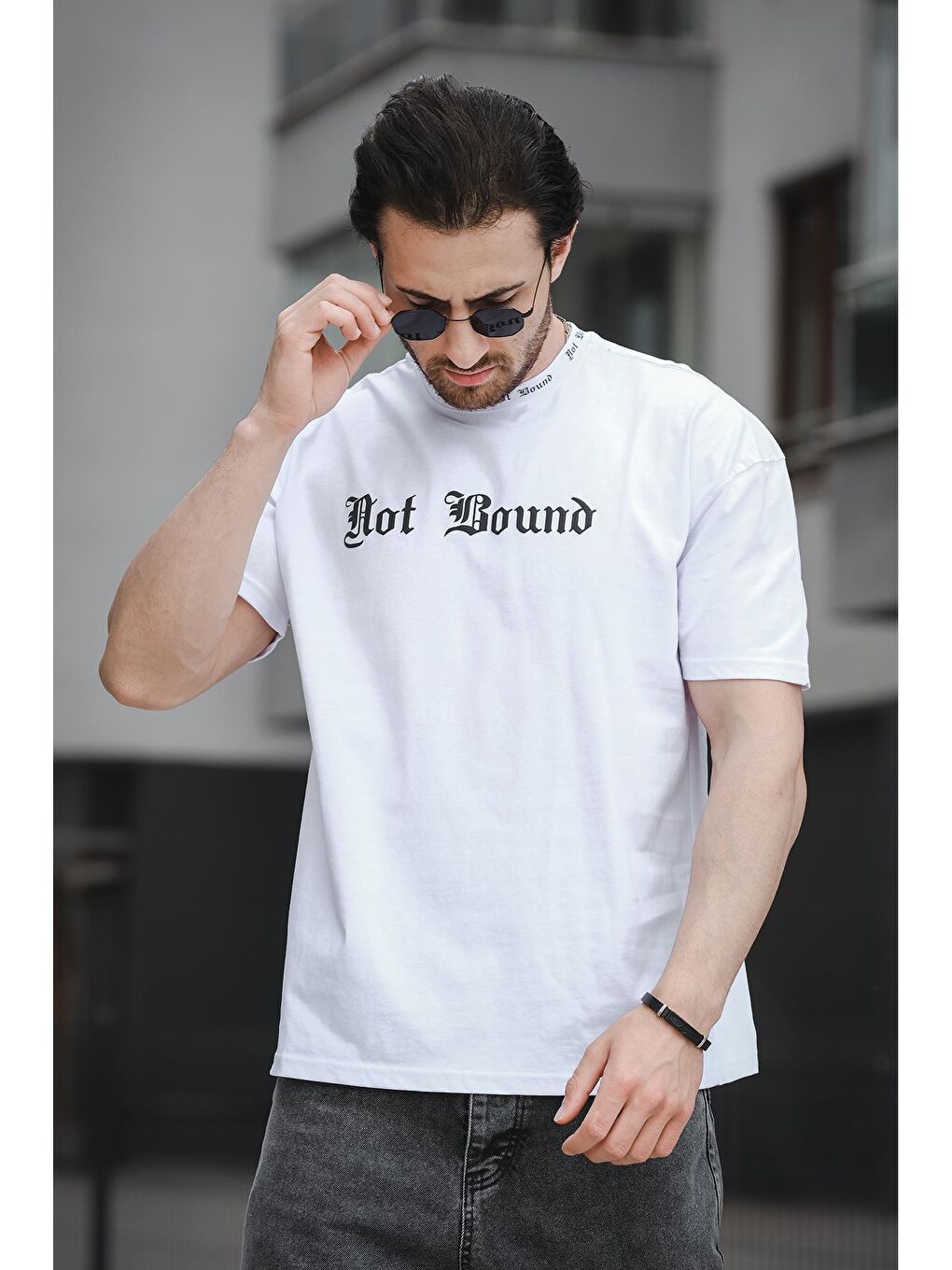 Beyaz Bisiklet Yaka Kısa Kollu Yazı Baskılı Oversize Erkek Tişört