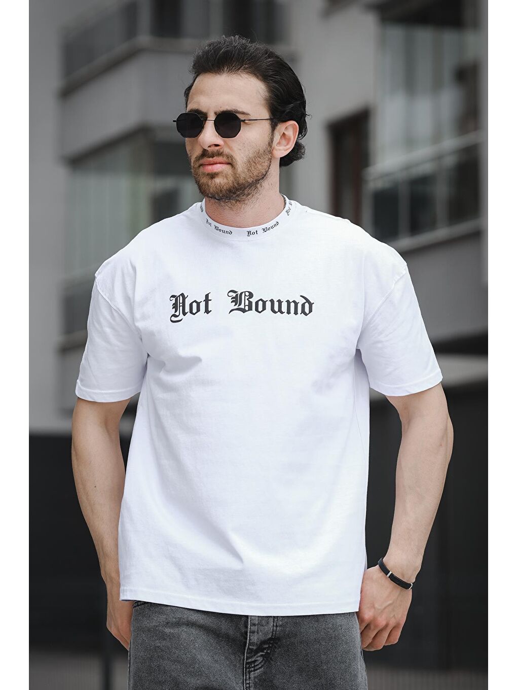 Beyaz Bisiklet Yaka Kısa Kollu Yazı Baskılı Oversize Erkek Tişört-1