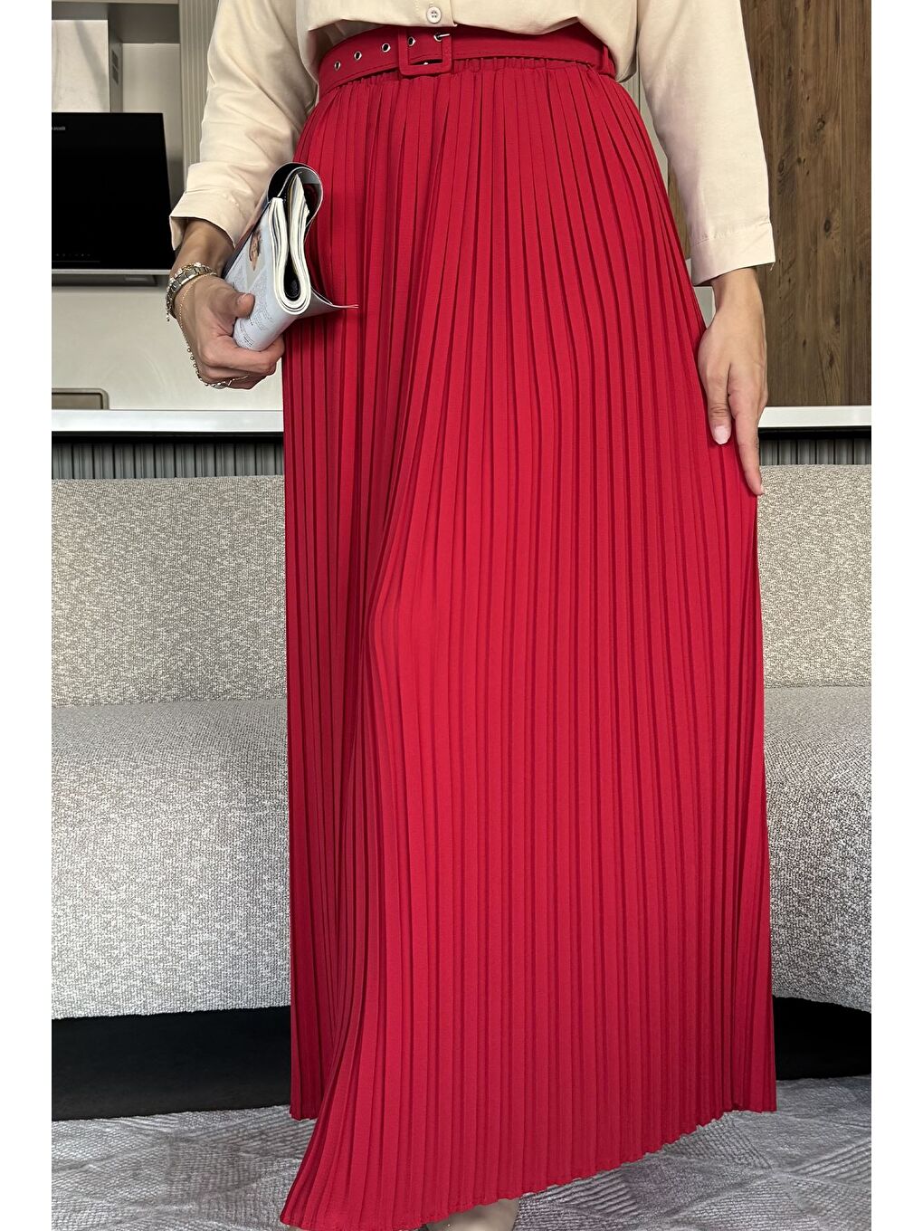 Kırmızı Kemerli Pileli Tesettür Etek (s,m,l,xl Uyumludur)