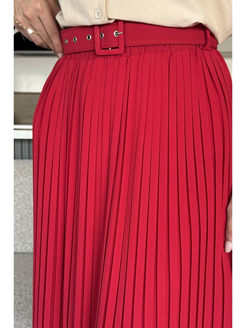 Kırmızı Kemerli Pileli Tesettür Etek (s,m,l,xl Uyumludur)-4