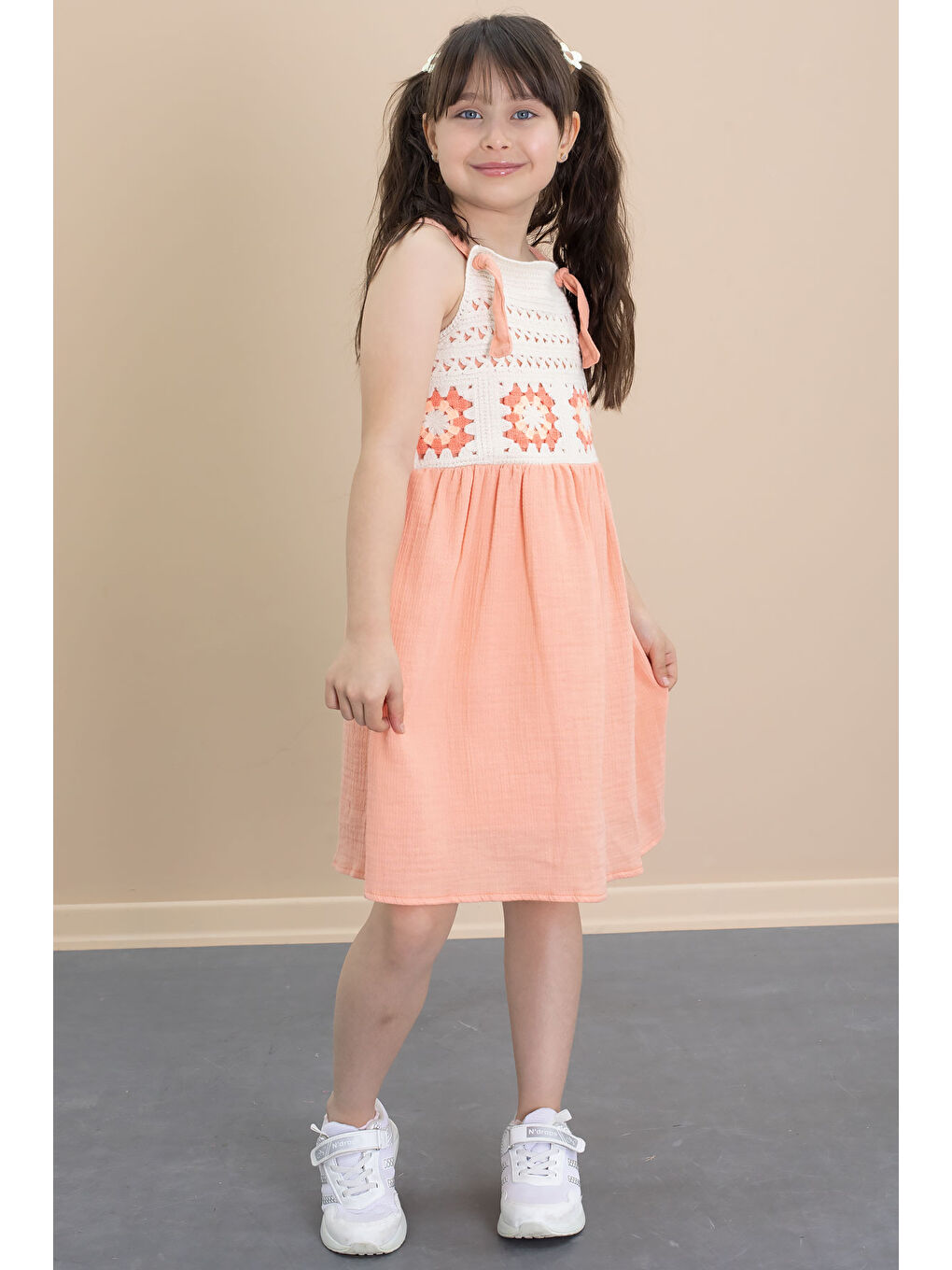 Turuncu Dantel Detaylı Askılı Kız Çocuk Müslin Elbise 21022