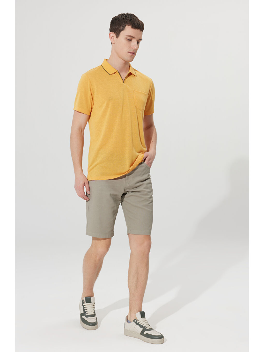 Erkek Haki Slim Fit Dar Kesim 5 Cep Armürlü Şort-1