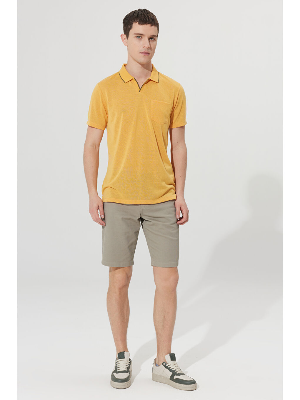 Erkek Haki Slim Fit Dar Kesim 5 Cep Armürlü Şort-2