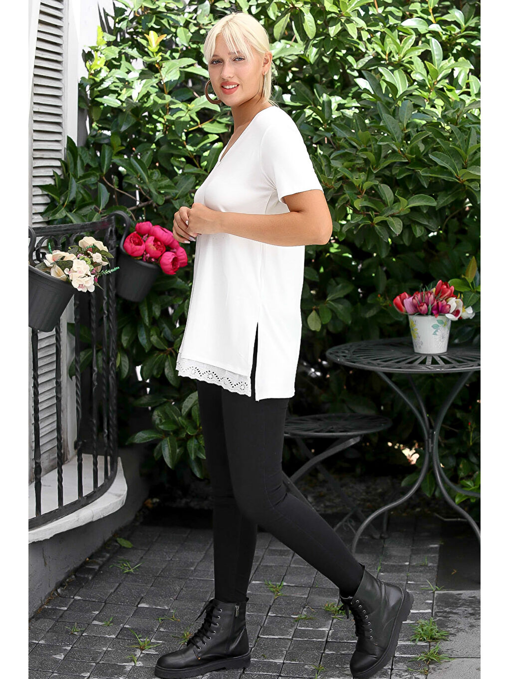 Ekru Kadın Krem Rengi V Yaka Kısa Kol Yırtmaçlı Maxi Regular Fit Casual Pamuklu Örme Bluz-5