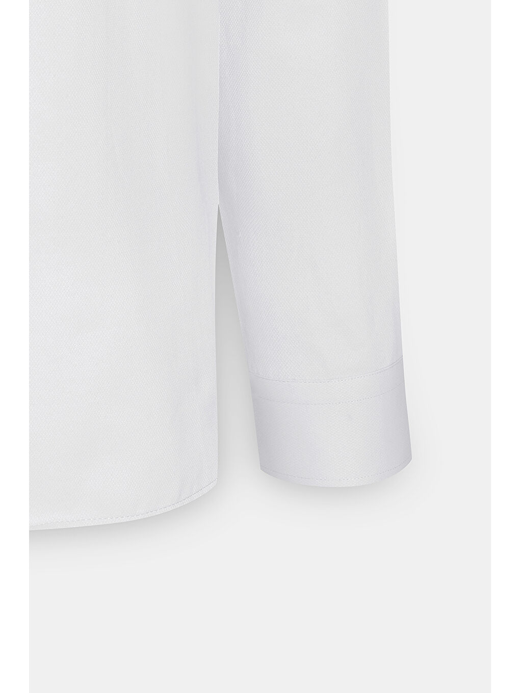 Erkek Beyaz Kolay Ütülenebilir Pamuklu Slim Fit Dar Kesim Düğmeli Yaka Oxford Armürlü Basic Gömlek-2
