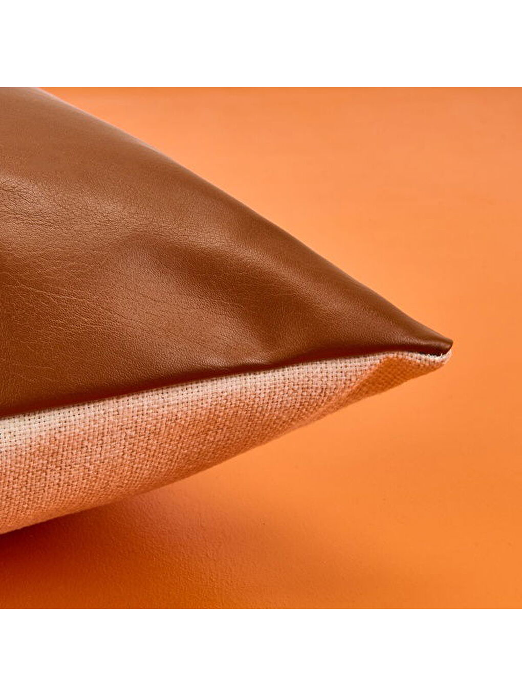 Soft Deri Görünümlü Kırlent - Kahverengi - 43x43 cm-3