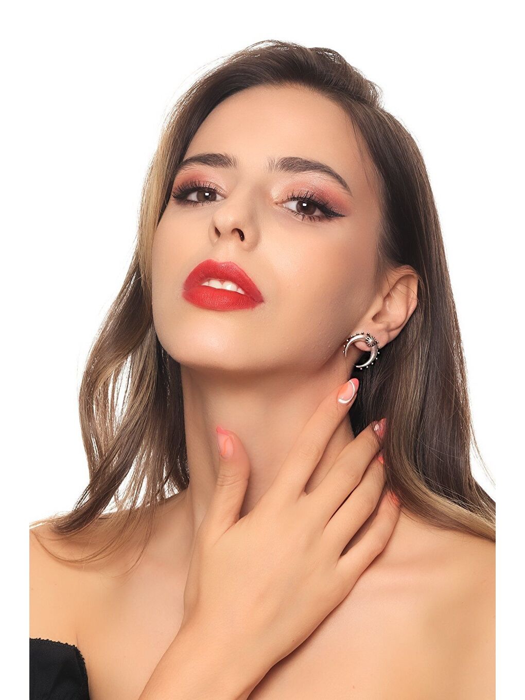 Gri Kadın Antik Gümüş Kaplama Çivili Model Ay Küpe-2