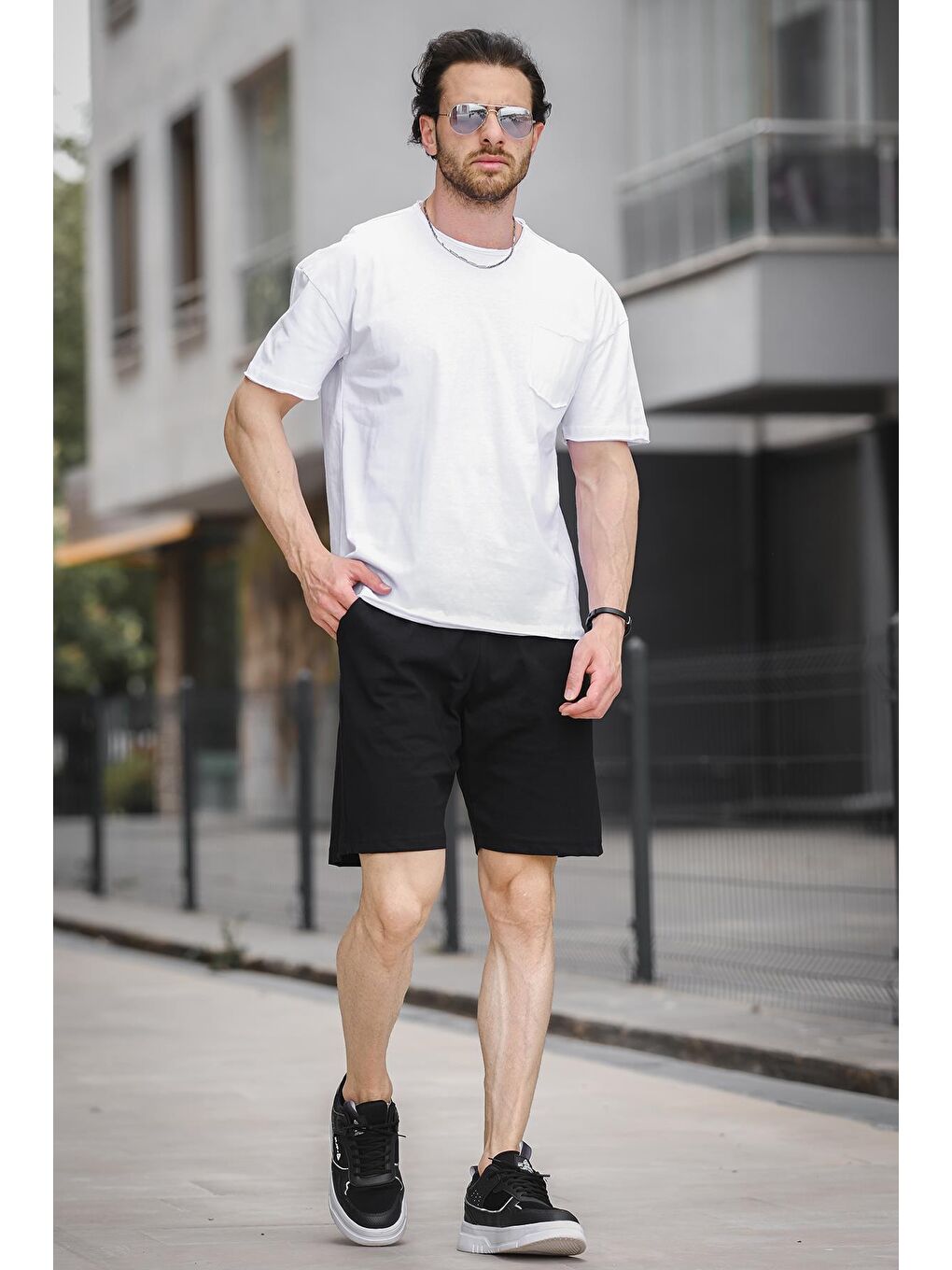 Beyaz Oversize Cepli Erkek Şort Tişört 2'li Takım-1