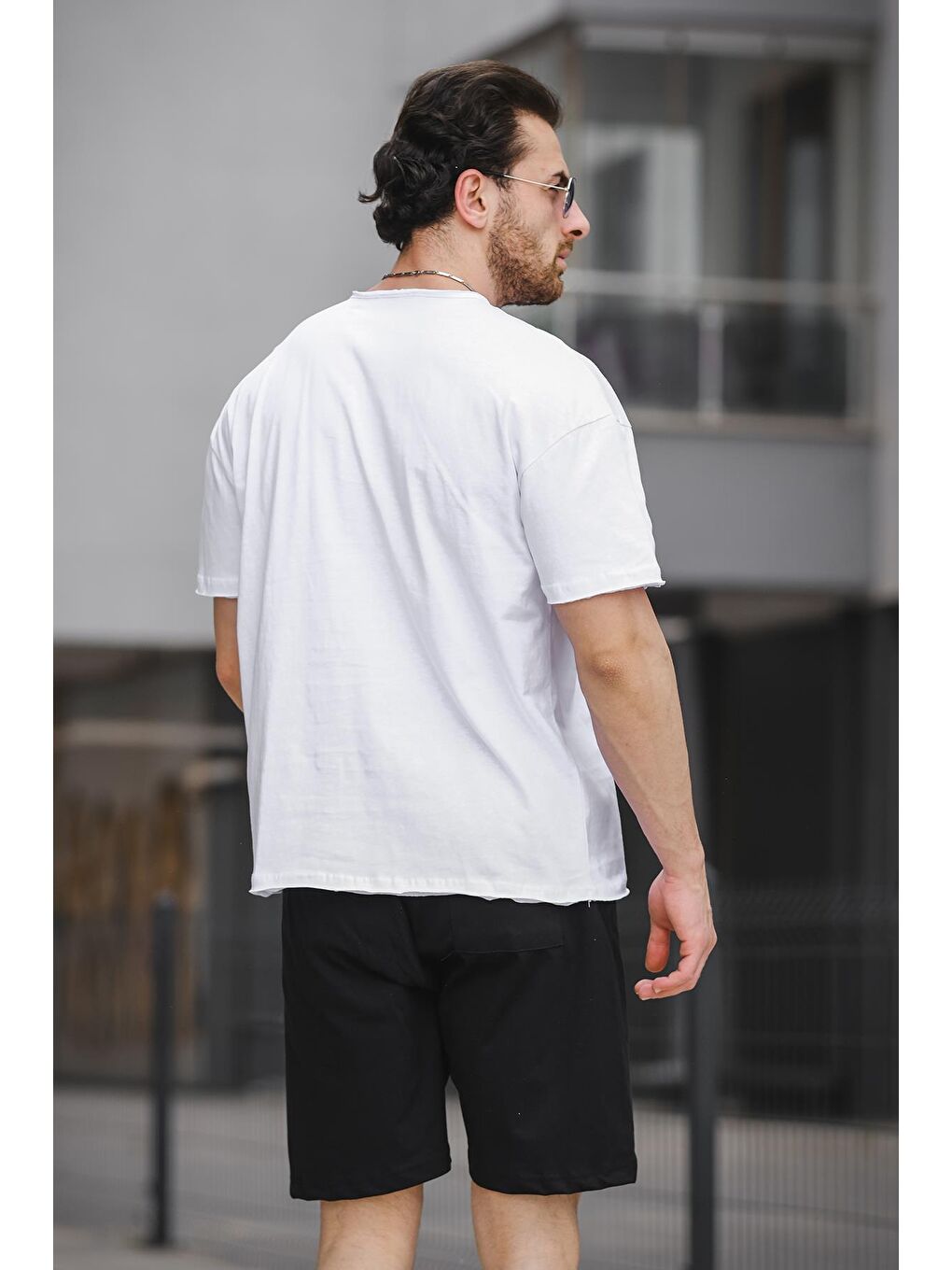 Beyaz Oversize Cepli Erkek Şort Tişört 2'li Takım-3