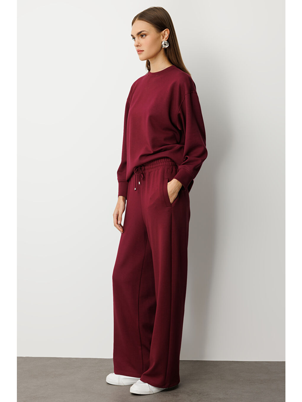 Beli Lastikli Yumuşak Dokulu Mürdüm Jogger Pantolon-1