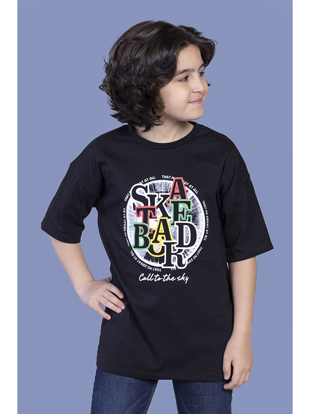 Siyah Erkek Çocuk Renkli Baskılı Tişört