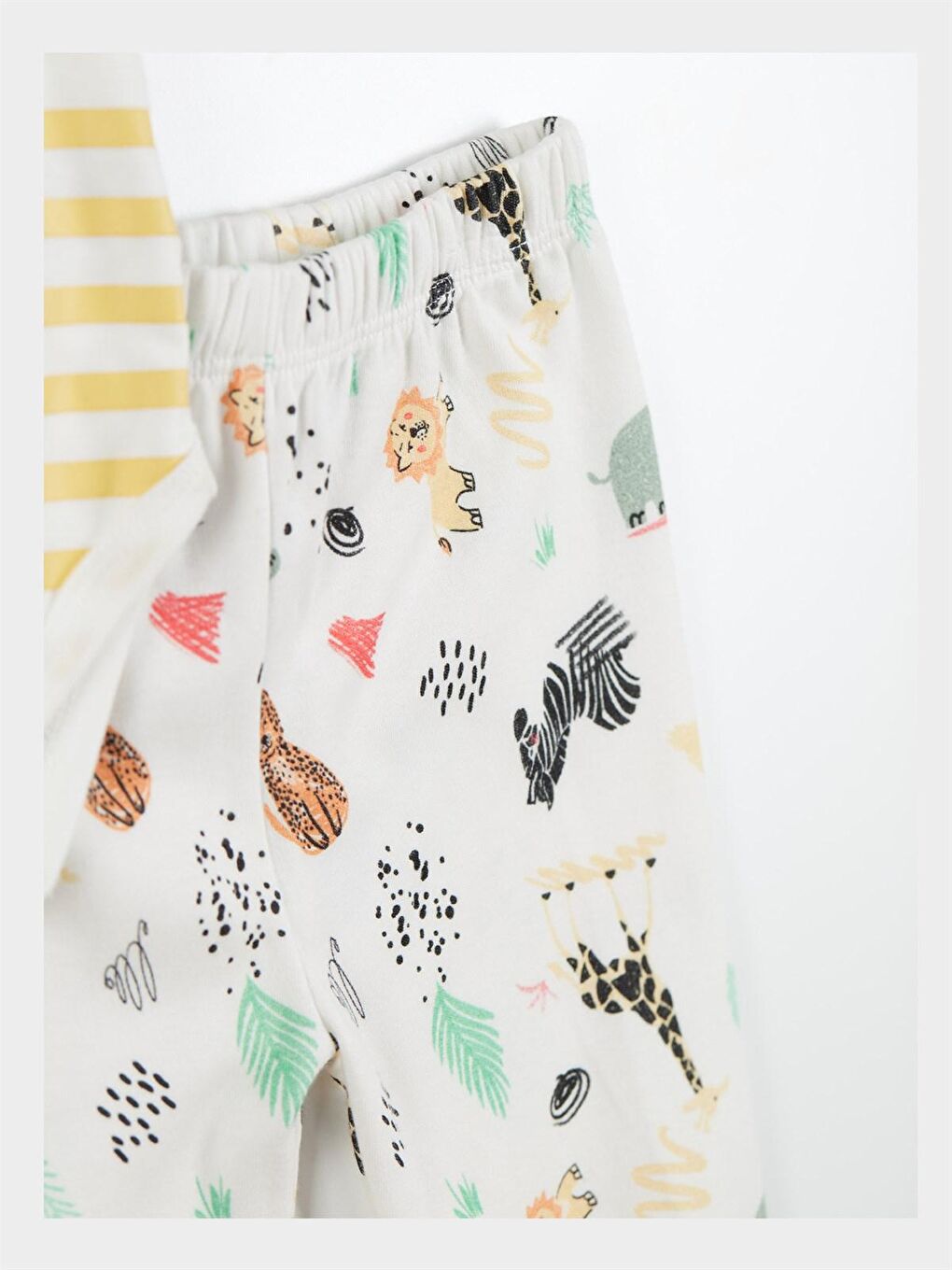 Ekru Erkek Bebek Body Şapka ve Alt 3'lü Set 20748-2