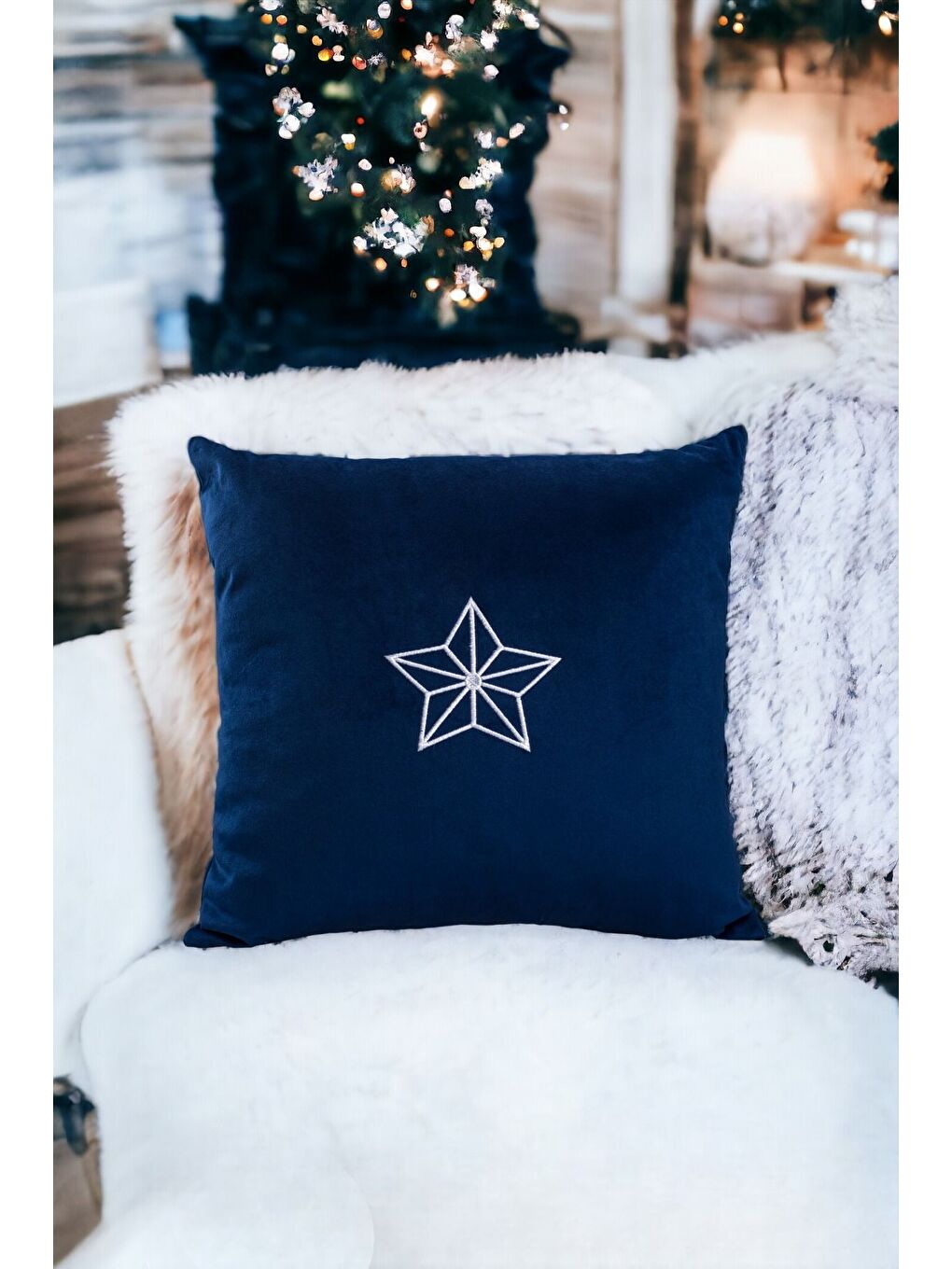 Lacivert Yılbaşı Nakışlı Kırlent Kılıfı Mavi Yeni Yıl  Temalı 43X43