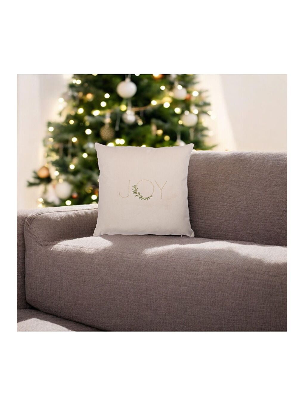 Yılbaşı Kırlent Kılıfı Bej Zemin Nakışlı Minimal Joy yazılı  Yeni Yıl 43x43-2
