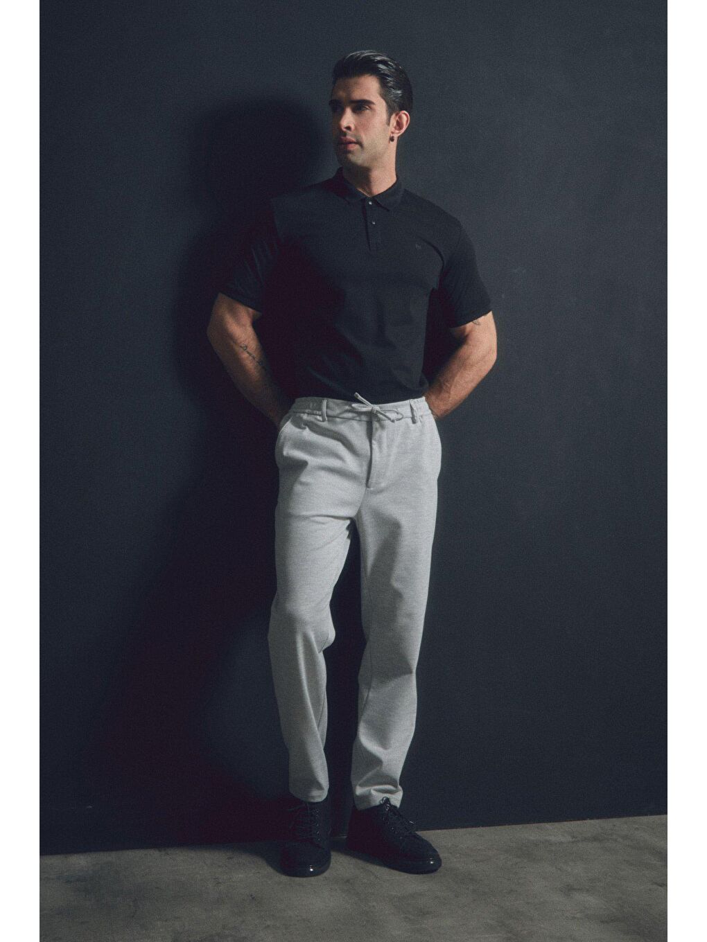 Siyah Basic Yakası Çıtçıtlı Polo Yaka Tişört-1