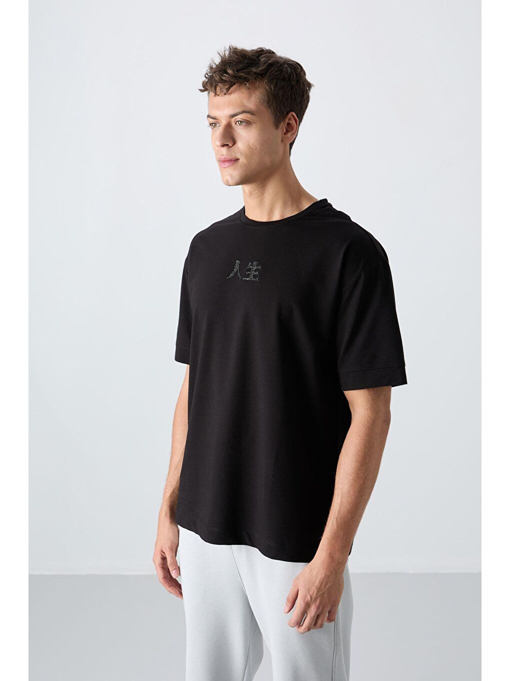 TOMMYLIFE Siyah Pamuklu Kalın Yumuşak Dokulu Oversize Fit Baskılı Erkek T-Shirt - 88342 - 3