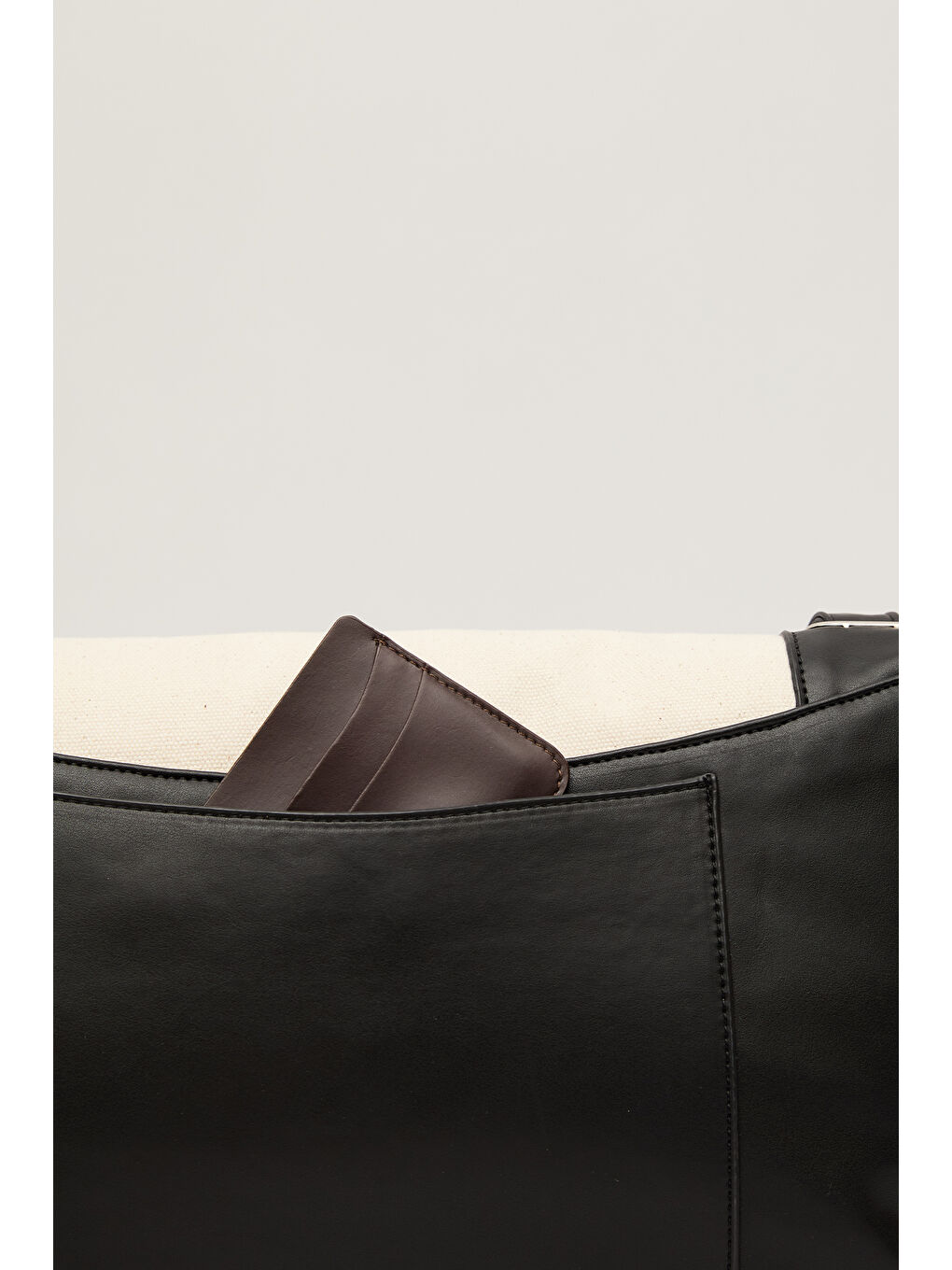 Kanvas Deri Kapaklı Çanta Bej-2