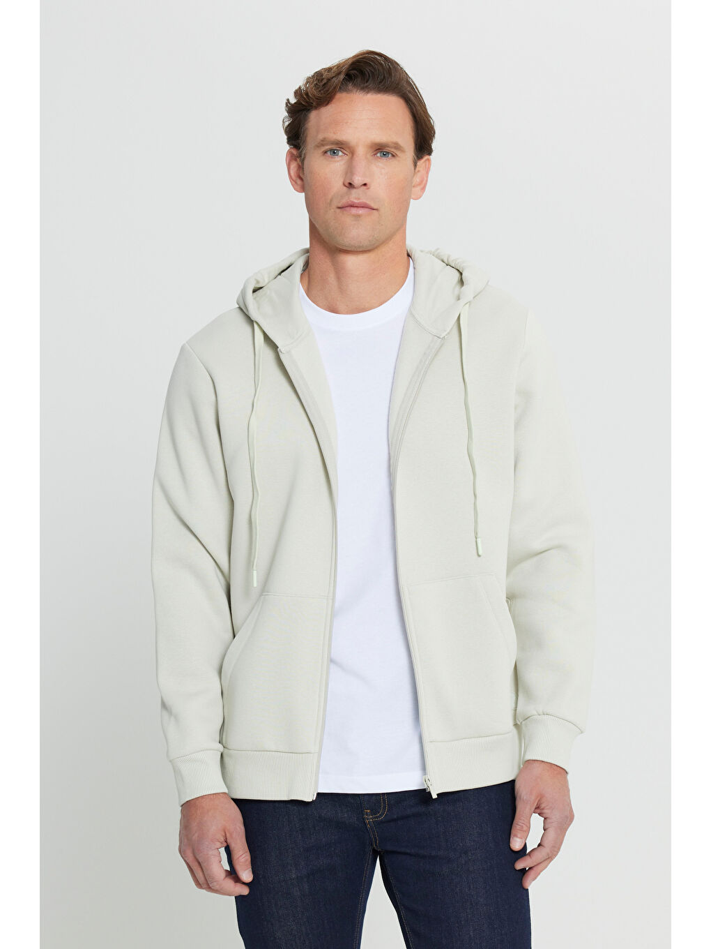 Erkek Bej Standart Fit Normal Kesim Kapüşonlu Fermuarlı Sweatshirt-2