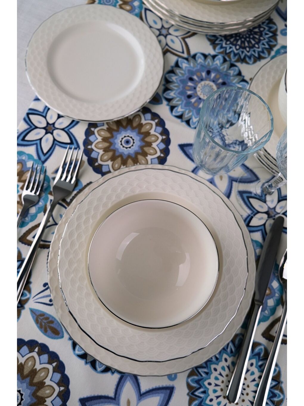 Ekru Costa Platin Yaldız Yemek Takımı 6 Kişilik 24 Parça COS24YKPLT-4