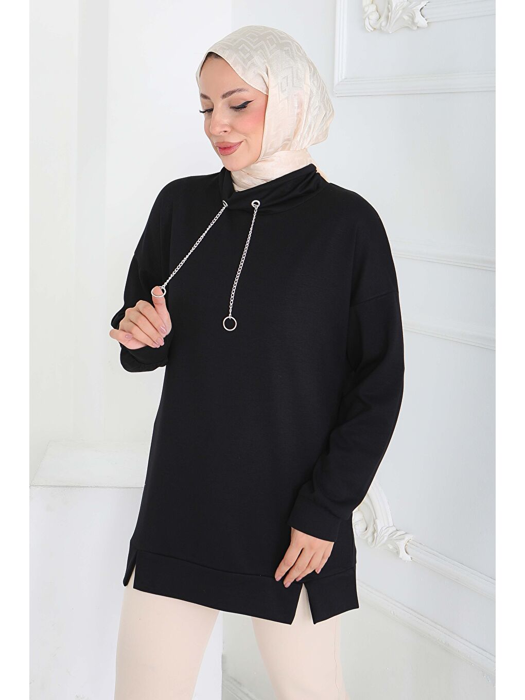 Zincir Detaylı Modal Tunik Siyah - 27916-SIYAH-2