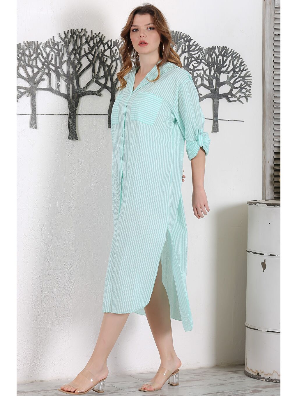 Turkuaz İtalyan Mint Kapüşonlu Düğmeli Uzun Kollu Çizgili Çift Cepli Yırtmaçlı Dokuma Elbise 130 65-4