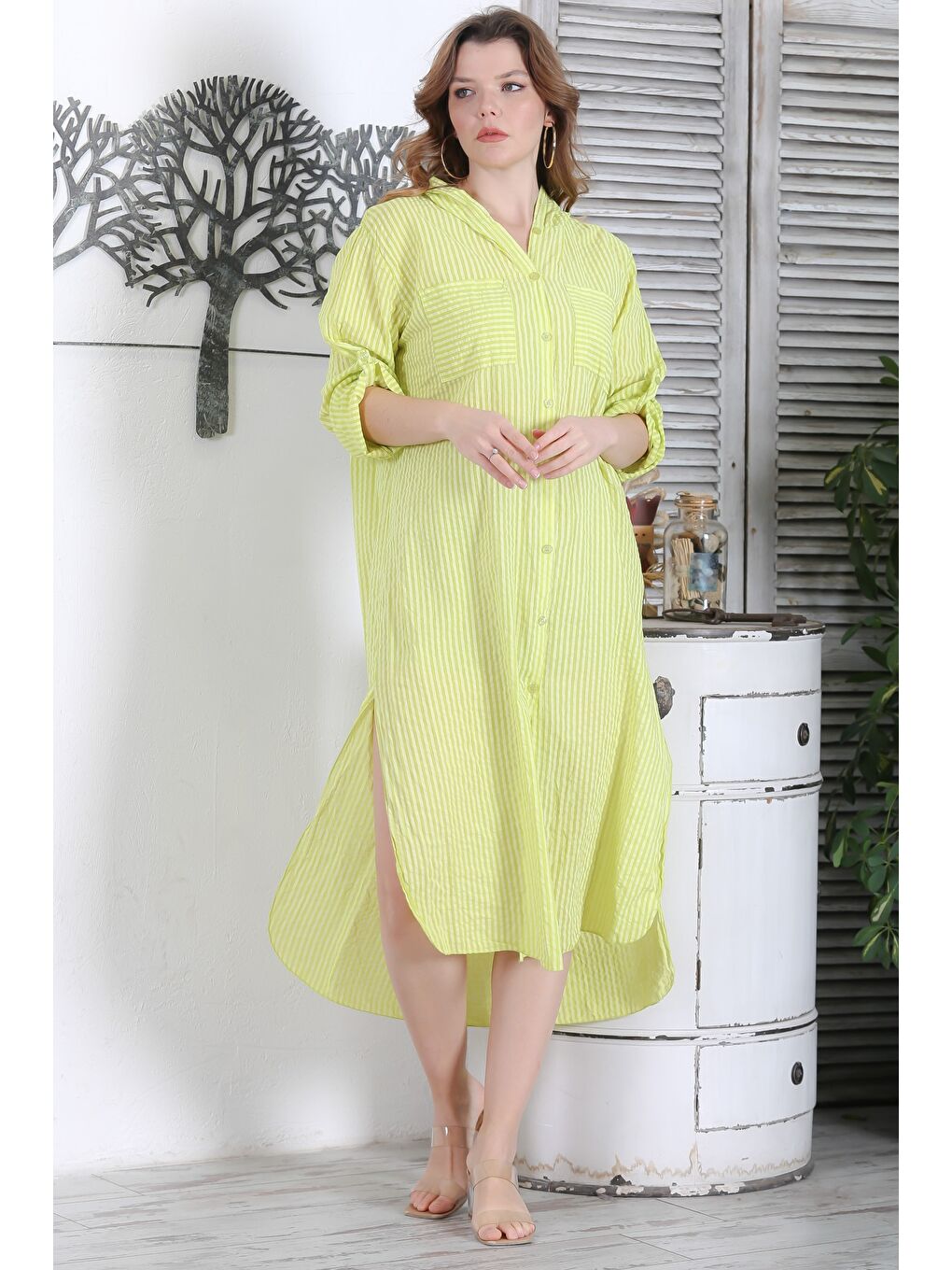 Sarı İtalyan Limon Küfü Rengi Kapüşonlu Düğmeli Uzun Kollu Çizgili Çift Cepli Dokuma Elbise 130 65-1