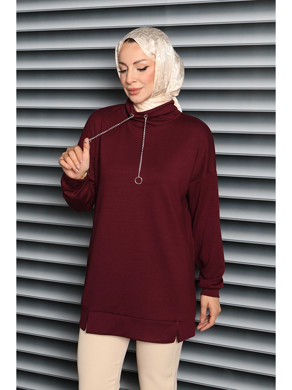 Zincir Detaylı Modal Tunik Bordo - 27916-BORDO-3