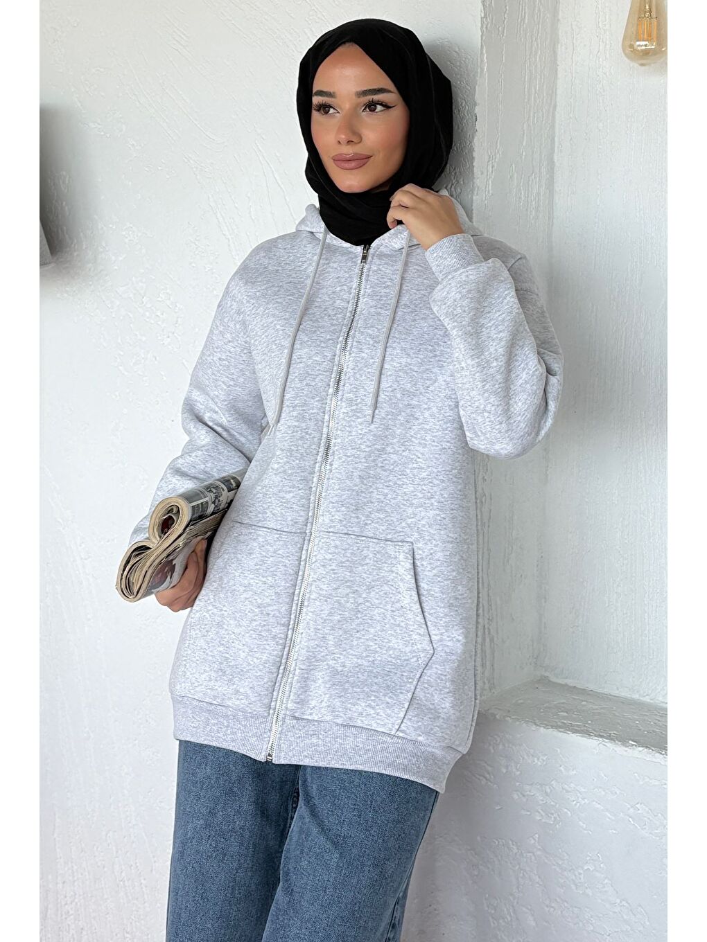 Gri Kapüşonlu Şardonlu Tesettür Sweatshirt