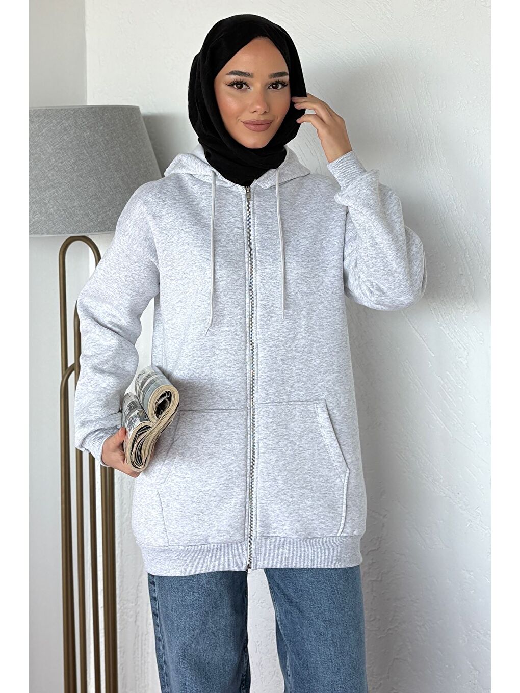 Gri Kapüşonlu Şardonlu Tesettür Sweatshirt-3