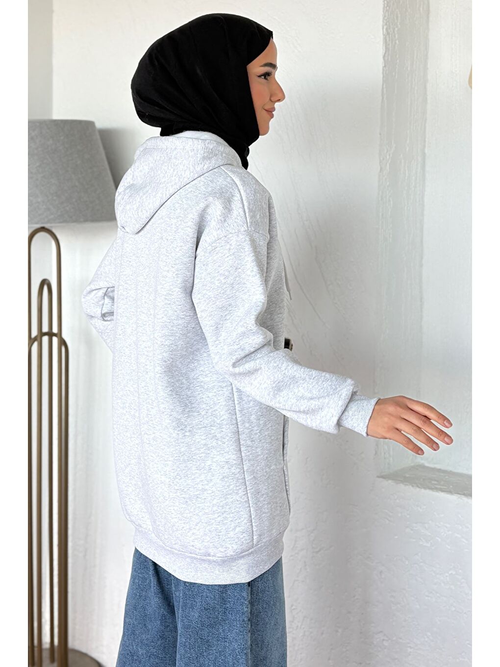Gri Kapüşonlu Şardonlu Tesettür Sweatshirt-5