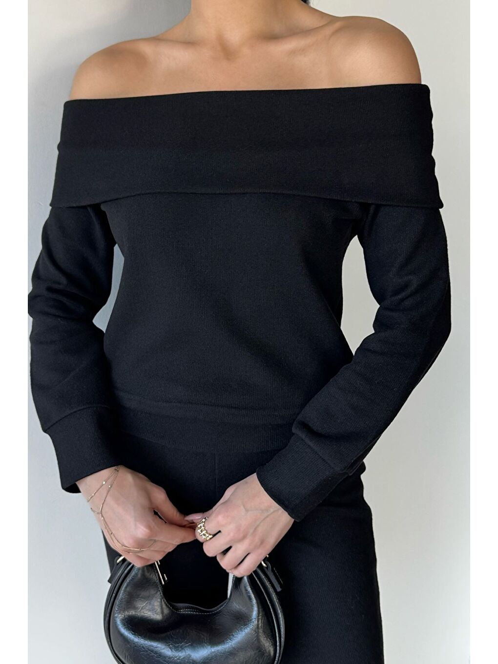 Siyah Madonna Yaka Bluz Pantolon İkili Takım-2