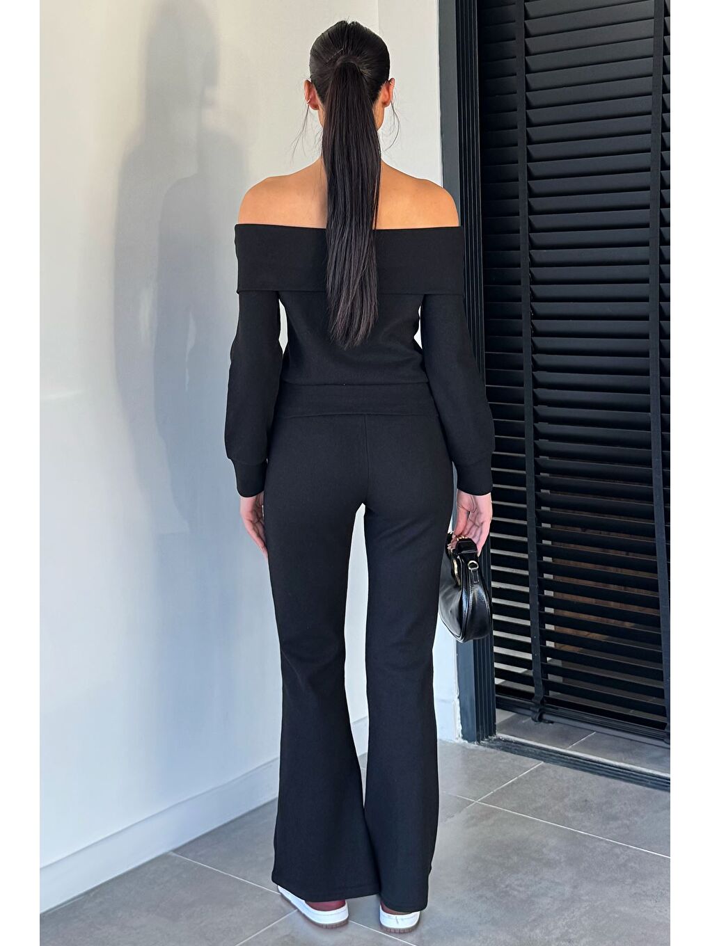 Siyah Madonna Yaka Bluz Pantolon İkili Takım-3