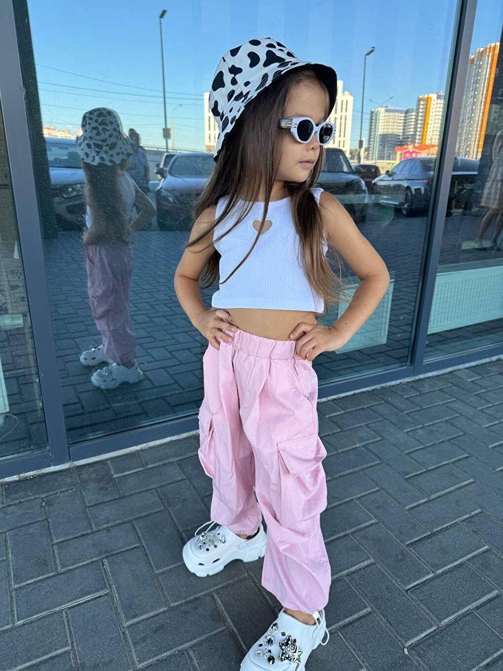 Karışık Kız Çocuk Pamuklu Pembe Cepli Kargo Pantolonlu Takım - Kalp Detaylı Crop Atlet-2