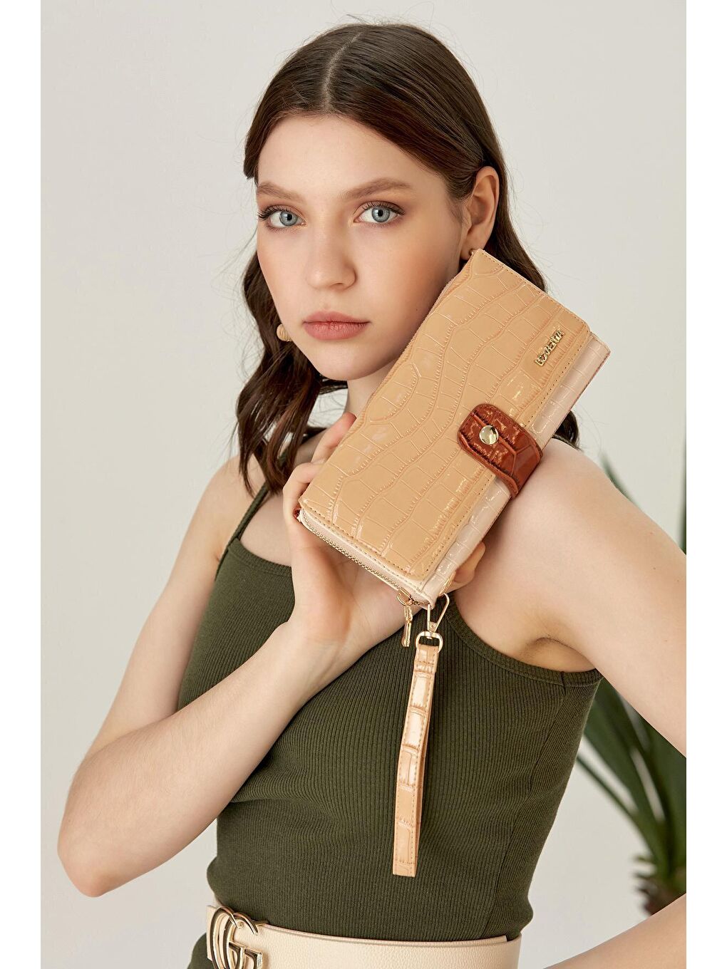 Bej Büyük Boy Renkli Kadın Cüzdan Ve El Çantası-2