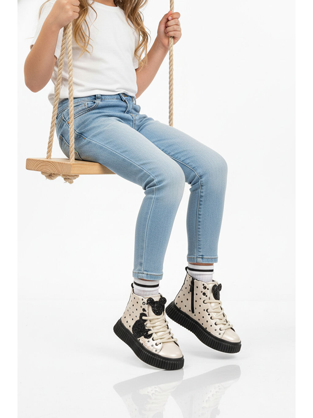 Bej Fermuarlı İçi Polarlı Kaymaz Taban Kız Çocuk Bot Aisha F