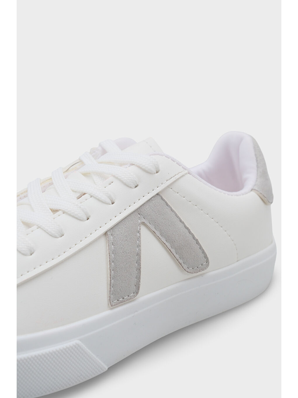 Gri Sandra V Detaylı Bağcıklı Günlük Spor Kadın Sneaker Ayakkabı-2