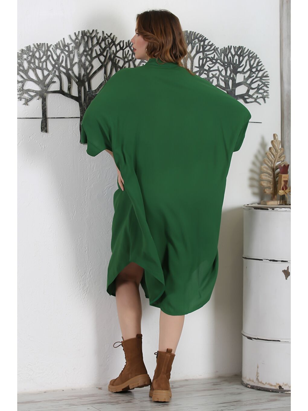 Çam Yeşili Hakim Yaka 3/4 Kol Düğmeli Gizli Cepli Casual Oversize Dokuma Elbise 121 87-7