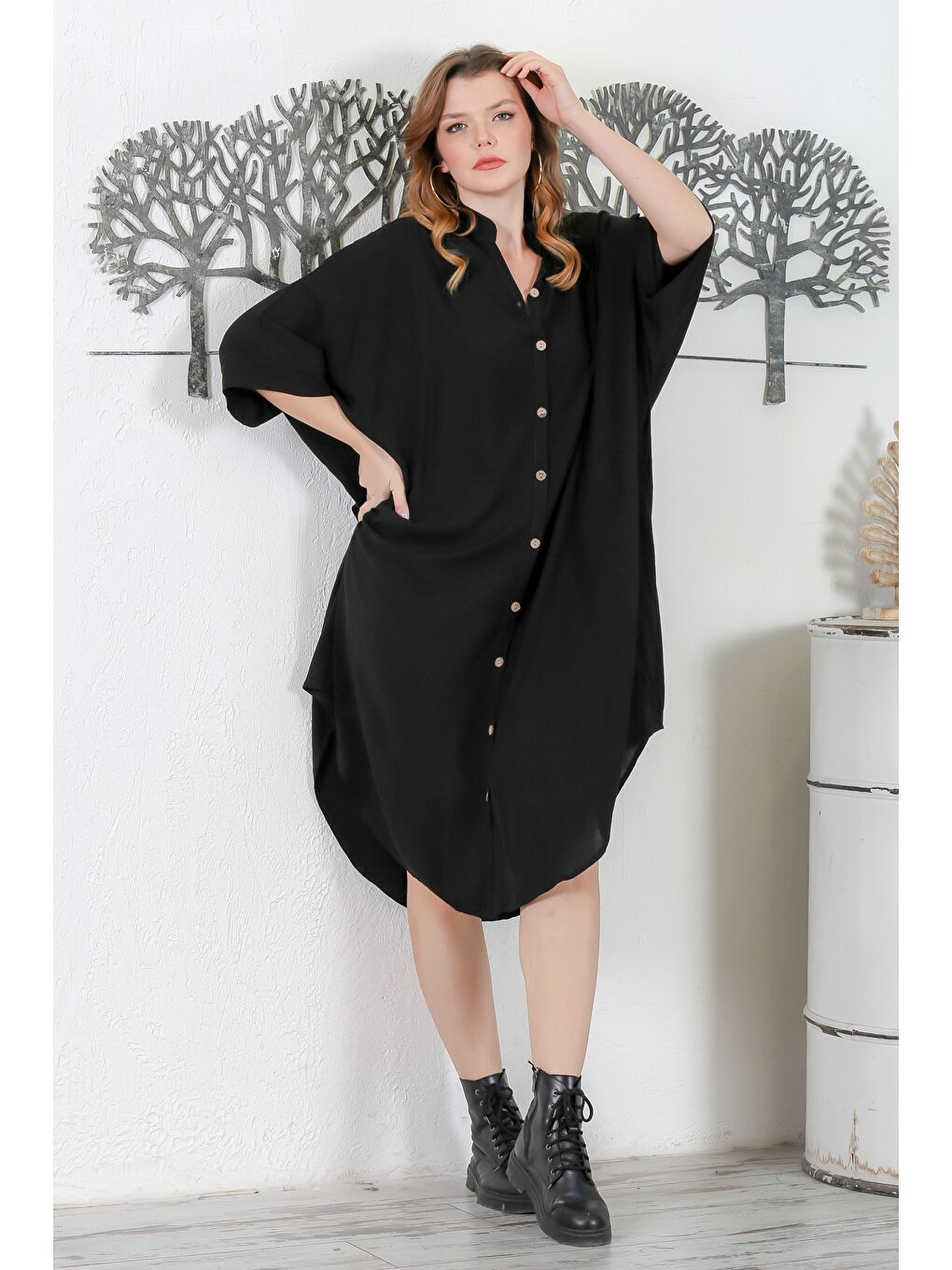 Siyah Hakim Yaka 3/4 Kol Düğmeli Gizli Cepli Casual Oversize Dokuma Elbise 121 87-4