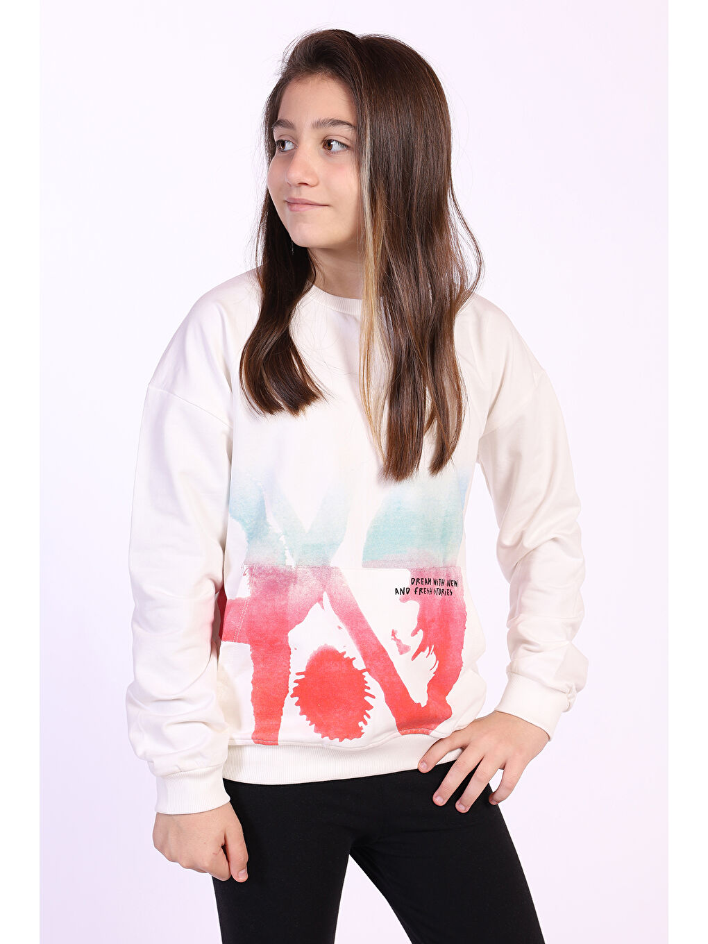 Toontoykids Ekru Kız Çocuk Cepi Yazı Baskılı Sweatshirt